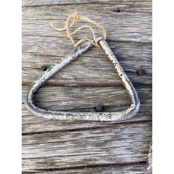 Antique Triangle Dinner Cowboy Bell and Rod Farmhouse Rustic - Picture 3 of 12